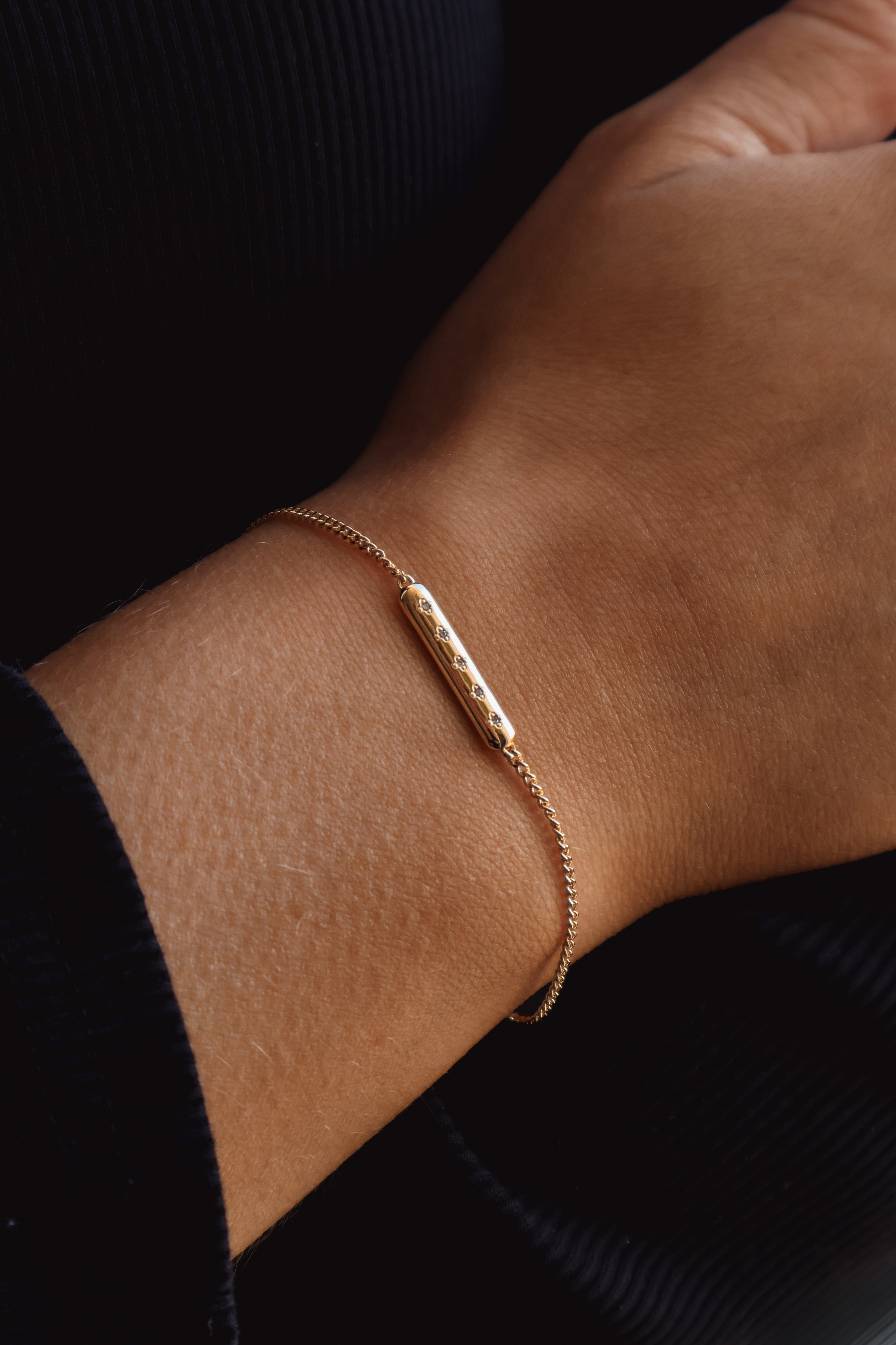 Pakkepris: Martha sett (Armbånd + Øredobber)